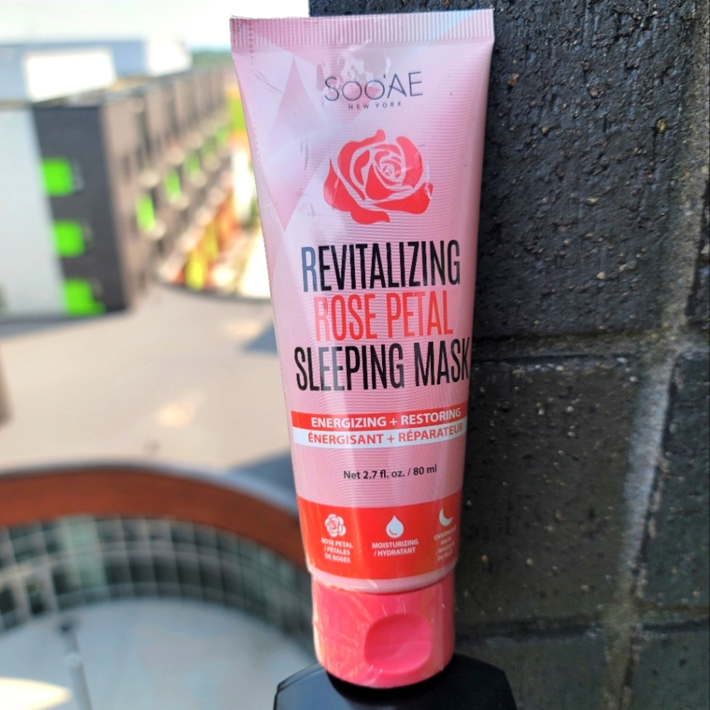 Revitalizing Sleep Mask